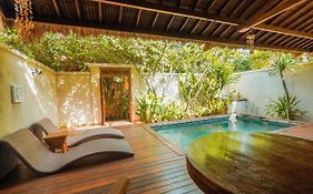 Pera One Villas